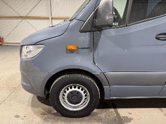 Mercedes eSprinter 55kWh L2-H2 Automaat picture 17