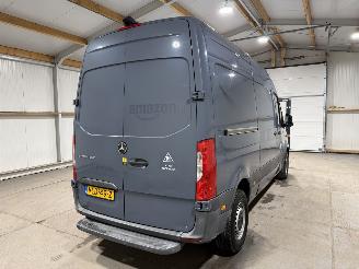 Mercedes eSprinter 55kWh L2-H2 Automaat picture 6