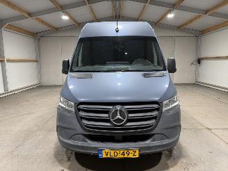 Mercedes eSprinter 55kWh L2-H2 Automaat picture 4