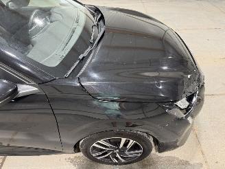 Peugeot 208 1.2PT 74kW Allure Pack picture 18