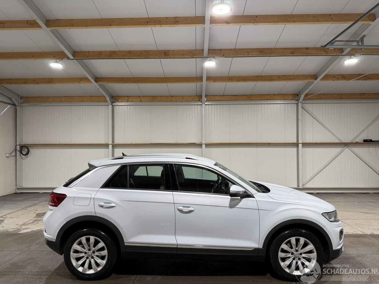 Volkswagen T-Roc 1.5TSI 110kW Sport Business R