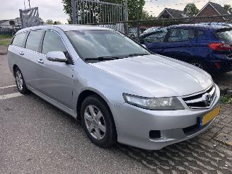 Honda Accord Accord Tourer  2.0 i comfort picture 3