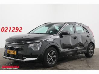 Damaged car Kia Niro 1.6 GDi Hybrid LED ACC Apple/Android Camera PDC 2022/10