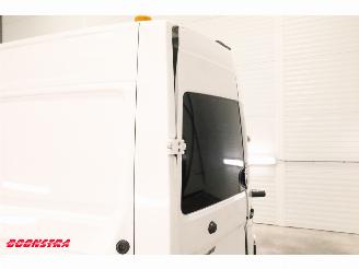 Volkswagen Crafter 2.0 TDI 140 PK L3-H3 Bluetooth Airco Cruise AHK picture 6