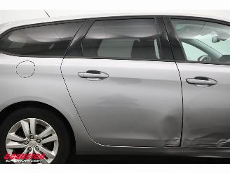 Peugeot 308 SW 1.6 BlueHDI Executive Pack Pano Navi Clima Cruise Camera PDC AHK picture 6