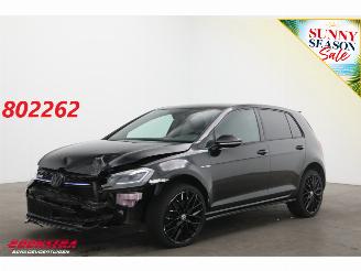 škoda osobní automobily Volkswagen Golf 1.4 TSI GTE LED ACC Virtual Camera PDC 2017/9