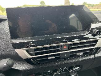 Citroën C4 1.2 PureTech Plus picture 12