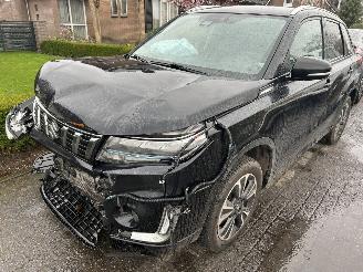 krockskadad bil auto Suzuki Vitara 1.4 Booster  Style Smart Hybrid 2022/9