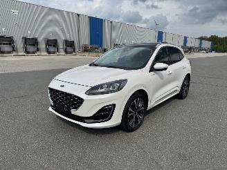 skadebil auto Ford Kuga Vignale 1.5 Panorama B&O LED Leder Navi Vol opties 2021/11