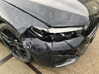 BMW 5-serie 520i Touring M Pakket picture 17