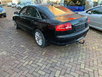 Audi A8 4.2 TDI picture 5