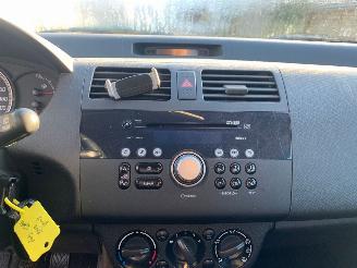 Suzuki Swift 1.5 exclusive picture 14