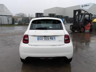 Fiat 500E  picture 5