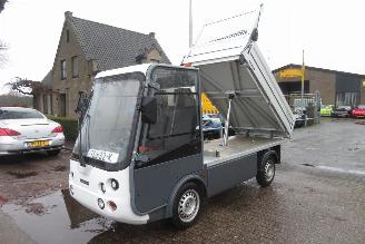 krockskadad bil auto Spijkstaal Elektra 1000 achterwaartse kipper 2018/6