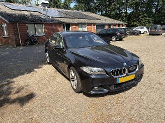 Schadeauto BMW 5-serie 528 i 2016/3