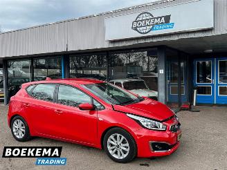 damaged passenger cars Kia Cee d cee'd 1.0 T-GDi ComfortPlusLine Navigator 2018/8