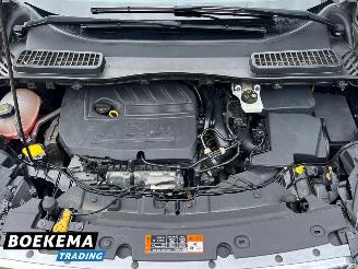 Ford Kuga 1.5 EcoBoost Titanium 4WD Automaat Navigatie Stoel + Stuurverwarming picture 10