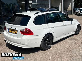 BMW 3-serie 330xd Dynamic Exe Automaat Panorama Climate Cruise Navigatie picture 2