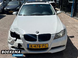 BMW 3-serie 330xd Dynamic Exe Automaat Panorama Climate Cruise Navigatie picture 5