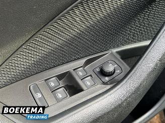 Skoda Octavia Combi 1.0 e-TSI Business Edition Navigatie Cruise Lane-Ass picture 22