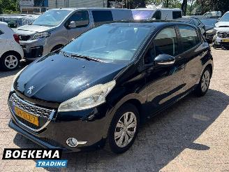 Peugeot 208 1.2 VTi Access Navi Cruise-Control Parkeersensoren Clima picture 4