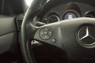 Mercedes E-klasse E200 Coupé Automaat Motorschade picture 13