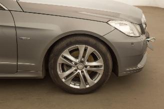 Mercedes E-klasse E200 Coupé Automaat Motorschade picture 30