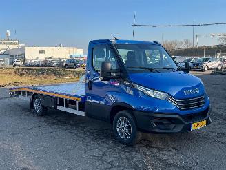 Iveco Daily 35D18H 3.0 300 Automaat picture 2
