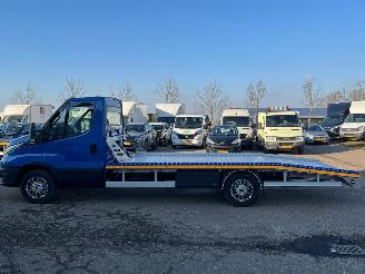 Iveco Daily 35D18H 3.0 300 Automaat picture 46