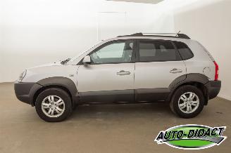 Hyundai Tucson 2.0i 4WD Clima Style picture 34