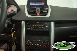 Peugeot 207 SW 1.6 VTi Airco Pano Navi Première picture 12