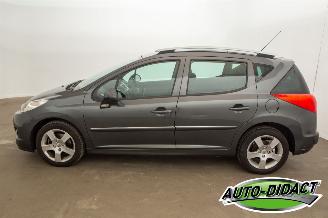 Peugeot 207 SW 1.6 VTi Airco Pano Navi Première picture 41