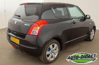 Suzuki Swift 1.5 GLS Airco picture 4
