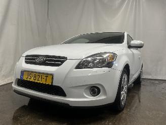 Coche accidentado Kia Cee d Pro cee'd (EDB3) Hatchback 3-drs 1.4 CVVT 16V (G4FA) [66kW]  (06-2010/=
09-2012) 2010/5