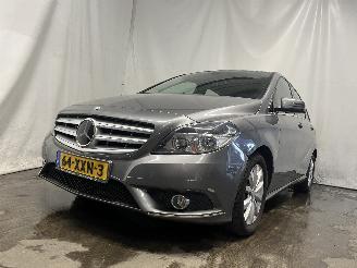 damaged passenger cars Mercedes B-klasse B (W246/W242) Hatchback 1.6 B-180 BlueEFFICIENCY Turbo 16V (M270.910) =
[90kW]  (11-2011/12-2018) 2012/9