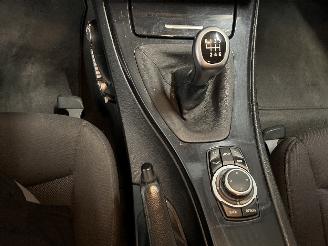 BMW 3-serie 3 serie Touring (E91) Combi 316i 16V (N43-B16A) [90kW]  (09-2008/06-20=
12) picture 18