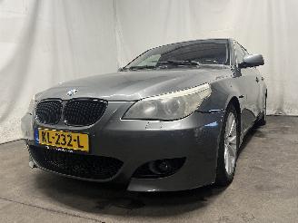 Schadeauto BMW 5-serie 5 serie (E60) Sedan 525i 24V (M54-B25(256S5)) [141kW]  (09-2003/02-200=
5) 2004/1