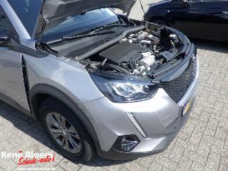 Peugeot 2008 1.2 PureTech Active Pack 102pk picture 9