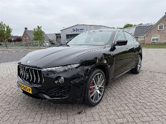 Maserati Levante 3.0 V6 S AWD GranLusso picture 7
