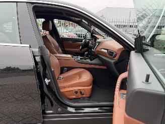 Maserati Levante 3.0 V6 S AWD GranLusso picture 28