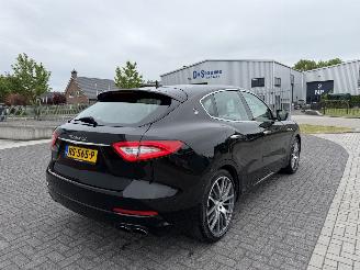 Maserati Levante 3.0 V6 S AWD GranLusso picture 5