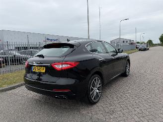 Maserati Levante 3.0 V6 S AWD GranLusso picture 8