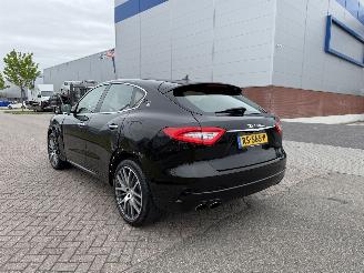 Maserati Levante 3.0 V6 S AWD GranLusso picture 9