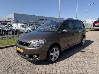 krockskadad bil auto Volkswagen Touran 1.4 TSI 103Kw Clima 2010/12