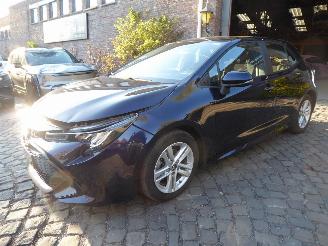 krockskadad bil auto Toyota Corolla Hybrid 2023/4