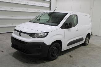 Unfallwagen Citroën Berlingo  2024/6