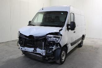 Unfallwagen Renault Master  2023/8