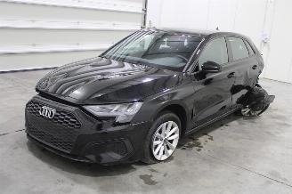 Schadeauto Audi A3  2023/8