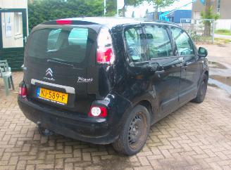 Citroën C3 picasso compleet te koop voor onderdelen. picture 2