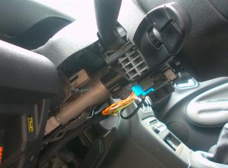Citroën C3 picasso compleet te koop voor onderdelen. picture 8